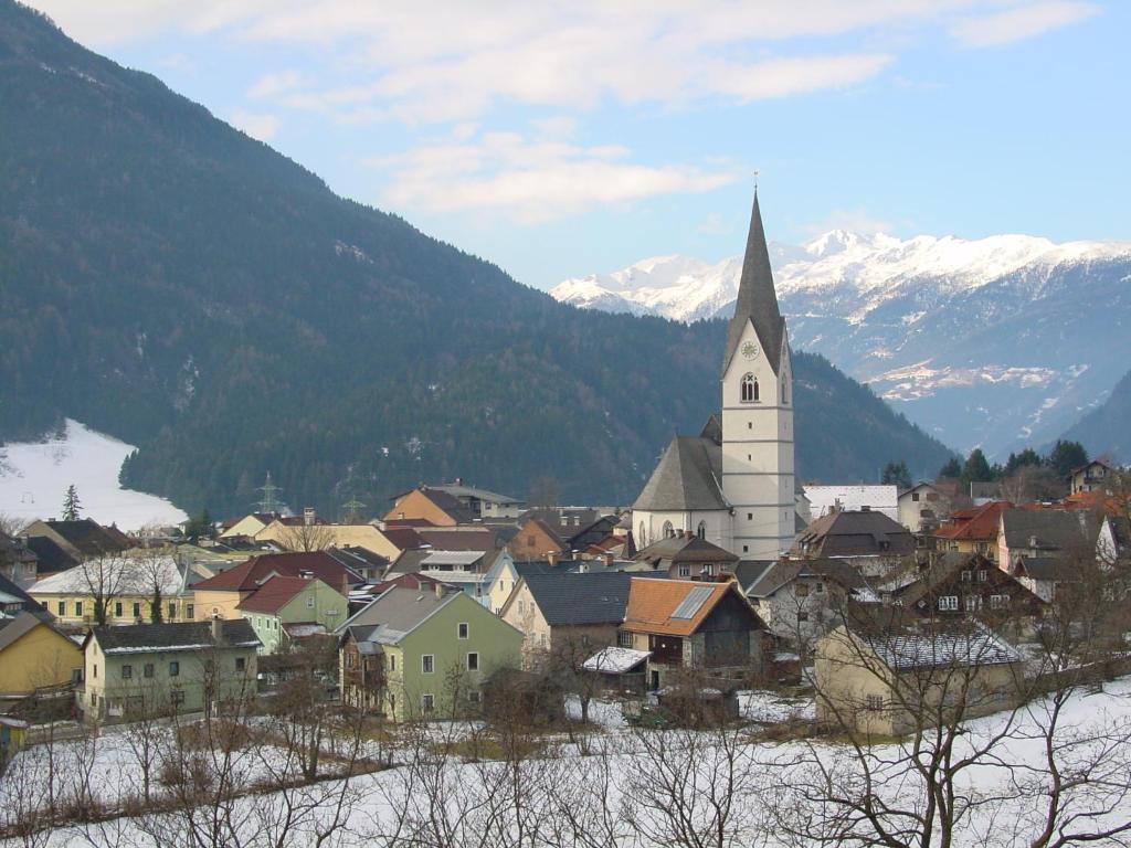 Haus Pleterski Lägenhet Obervellach Exteriör bild